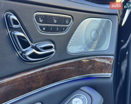 Черный Мерседес С Класс, объемом двигателя 4.66 л и пробегом 142 тыс. км за 31000 $, фото 17 на Automoto.ua