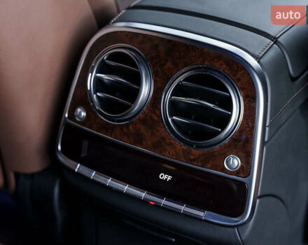 Черный Мерседес С Класс, объемом двигателя 4.66 л и пробегом 20 тыс. км за 50000 $, фото 13 на Automoto.ua