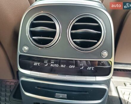 Черный Мерседес С Класс, объемом двигателя 4.66 л и пробегом 160 тыс. км за 36500 $, фото 13 на Automoto.ua