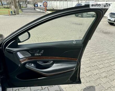 Черный Мерседес С Класс, объемом двигателя 4.66 л и пробегом 283 тыс. км за 29999 $, фото 66 на Automoto.ua