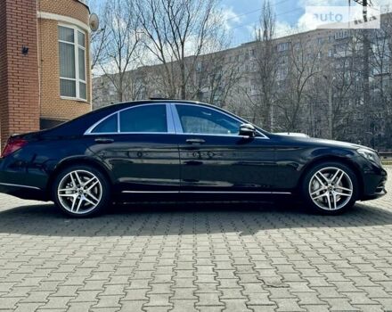 Черный Мерседес С Класс, объемом двигателя 4.66 л и пробегом 283 тыс. км за 29999 $, фото 4 на Automoto.ua