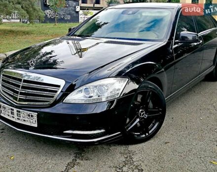 Черный Мерседес С Класс, объемом двигателя 5 л и пробегом 150 тыс. км за 23450 $, фото 18 на Automoto.ua