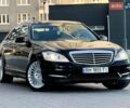 Черный Мерседес С Класс, объемом двигателя 4.7 л и пробегом 220 тыс. км за 12999 $, фото 1 на Automoto.ua