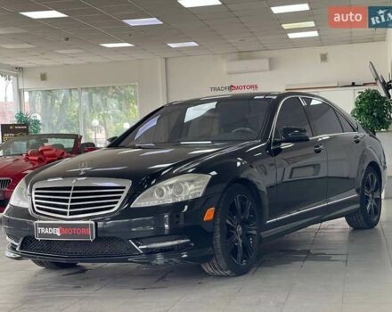 Черный Мерседес С Класс, объемом двигателя 2.14 л и пробегом 247 тыс. км за 22990 $, фото 5 на Automoto.ua