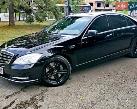 Черный Мерседес С Класс, объемом двигателя 5 л и пробегом 150 тыс. км за 23450 $, фото 15 на Automoto.ua