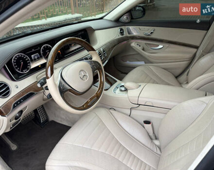 Черный Мерседес С Класс, объемом двигателя 4.66 л и пробегом 208 тыс. км за 26499 $, фото 9 на Automoto.ua