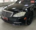 Чорний Мерседес С Клас, об'ємом двигуна 4.66 л та пробігом 243 тис. км за 15990 $, фото 3 на Automoto.ua