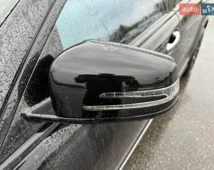 Черный Мерседес С Класс, объемом двигателя 4.66 л и пробегом 231 тыс. км за 18060 $, фото 4 на Automoto.ua