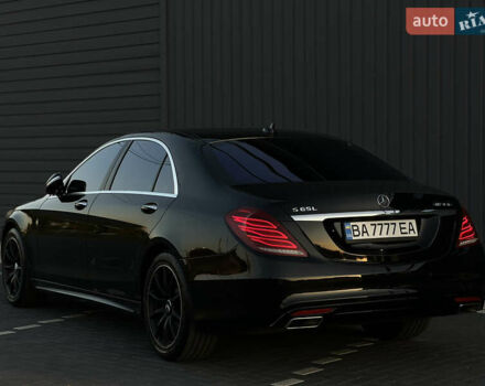 Черный Мерседес С Класс, объемом двигателя 4.66 л и пробегом 203 тыс. км за 28999 $, фото 3 на Automoto.ua