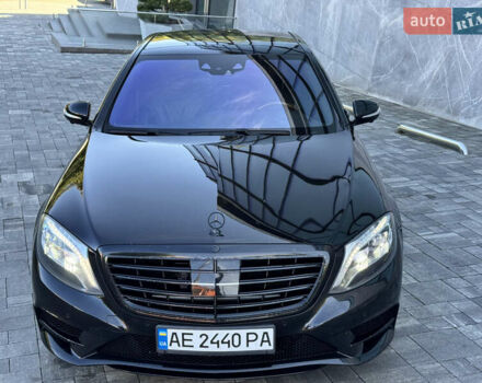 Черный Мерседес С Класс, объемом двигателя 4.66 л и пробегом 142 тыс. км за 31000 $, фото 2 на Automoto.ua