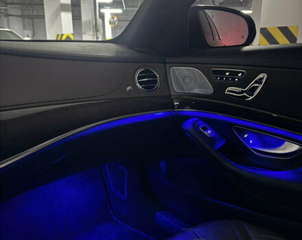 Черный Мерседес С Класс, объемом двигателя 4.66 л и пробегом 247 тыс. км за 31500 $, фото 13 на Automoto.ua