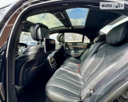 Черный Мерседес С Класс, объемом двигателя 4.66 л и пробегом 283 тыс. км за 29999 $, фото 62 на Automoto.ua