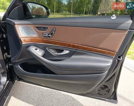 Черный Мерседес С Класс, объемом двигателя 4.66 л и пробегом 160 тыс. км за 36500 $, фото 6 на Automoto.ua