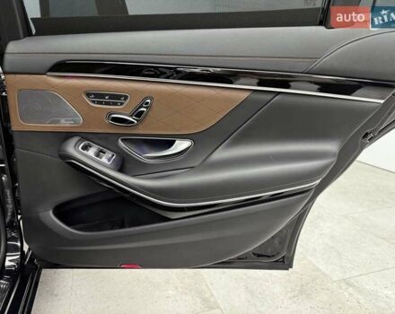 Черный Мерседес С Класс, объемом двигателя 2.99 л и пробегом 187 тыс. км за 37999 $, фото 36 на Automoto.ua