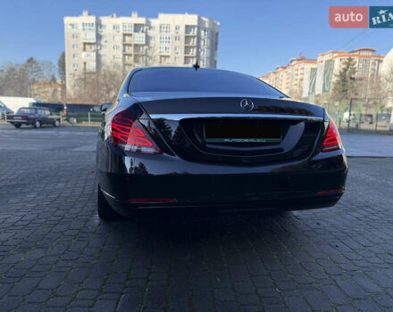 Черный Мерседес С Класс, объемом двигателя 2.99 л и пробегом 229 тыс. км за 32500 $, фото 6 на Automoto.ua