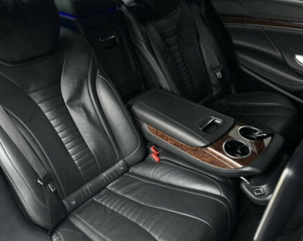 Черный Мерседес С Класс, объемом двигателя 2.99 л и пробегом 240 тыс. км за 37000 $, фото 6 на Automoto.ua