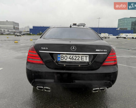 Черный Мерседес С Класс, объемом двигателя 4.66 л и пробегом 231 тыс. км за 18060 $, фото 10 на Automoto.ua
