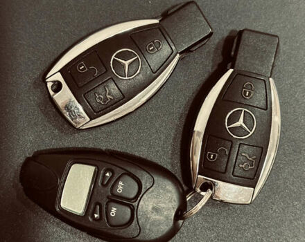 Чорний Мерседес С Клас, об'ємом двигуна 4.7 л та пробігом 140 тис. км за 29900 $, фото 61 на Automoto.ua