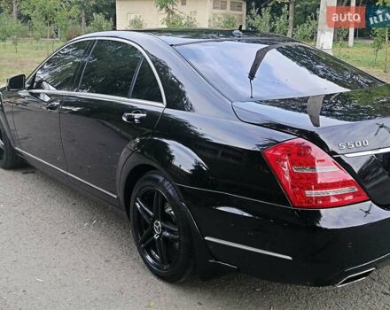 Черный Мерседес С Класс, объемом двигателя 5 л и пробегом 150 тыс. км за 23450 $, фото 2 на Automoto.ua