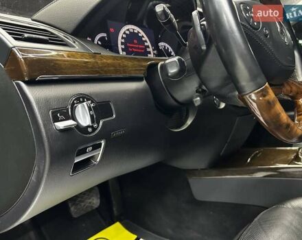 Черный Мерседес С Класс, объемом двигателя 2.99 л и пробегом 278 тыс. км за 24000 $, фото 14 на Automoto.ua