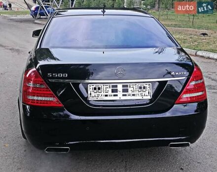 Черный Мерседес С Класс, объемом двигателя 5 л и пробегом 150 тыс. км за 23450 $, фото 25 на Automoto.ua