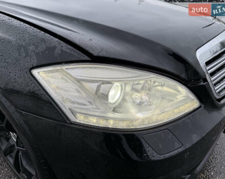 Черный Мерседес С Класс, объемом двигателя 4.66 л и пробегом 231 тыс. км за 18060 $, фото 18 на Automoto.ua