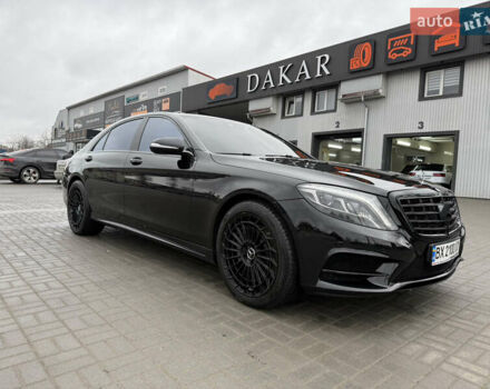 Черный Мерседес С Класс, объемом двигателя 4.7 л и пробегом 100 тыс. км за 37000 $, фото 2 на Automoto.ua