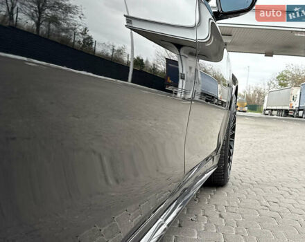 Черный Мерседес С Класс, объемом двигателя 4.7 л и пробегом 193 тыс. км за 26999 $, фото 51 на Automoto.ua