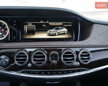 Черный Мерседес С Класс, объемом двигателя 4.66 л и пробегом 20 тыс. км за 50000 $, фото 19 на Automoto.ua