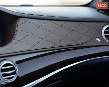 Черный Мерседес С Класс, объемом двигателя 4.66 л и пробегом 20 тыс. км за 50000 $, фото 40 на Automoto.ua