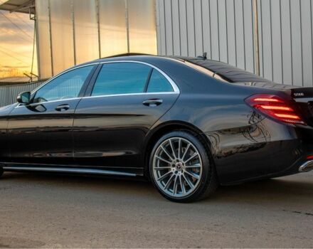 Черный Мерседес С Класс, объемом двигателя 4.7 л и пробегом 270 тыс. км за 31900 $, фото 4 на Automoto.ua