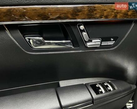 Черный Мерседес С Класс, объемом двигателя 2.99 л и пробегом 278 тыс. км за 23500 $, фото 19 на Automoto.ua