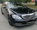 Черный Мерседес С Класс, объемом двигателя 5 л и пробегом 145 тыс. км за 22450 $, фото 3 на Automoto.ua