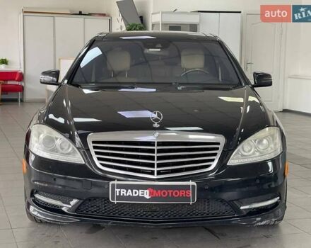Черный Мерседес С Класс, объемом двигателя 2.14 л и пробегом 247 тыс. км за 22990 $, фото 3 на Automoto.ua