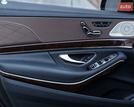 Черный Мерседес С Класс, объемом двигателя 4.66 л и пробегом 20 тыс. км за 50000 $, фото 22 на Automoto.ua