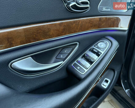 Чорний Мерседес С Клас, об'ємом двигуна 4.66 л та пробігом 195 тис. км за 27990 $, фото 39 на Automoto.ua