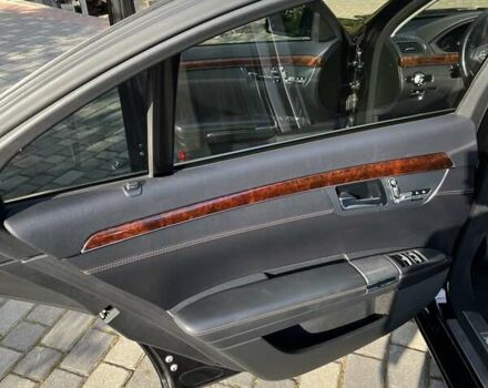Мерседес С Класс 2013 в Львове на Automoto.ua Черный Мерседес С Класс, объемом двигателя 3 л и пробегом 214 тыс. км за 21000 $, фото 4 на Automoto.ua