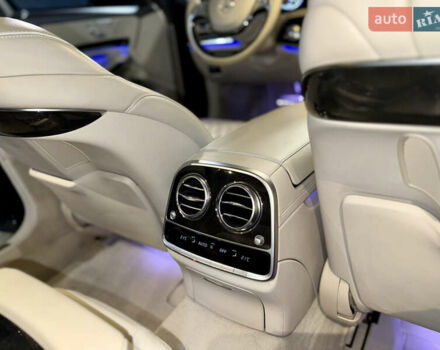 Черный Мерседес С Класс, объемом двигателя 4.66 л и пробегом 234 тыс. км за 27900 $, фото 29 на Automoto.ua