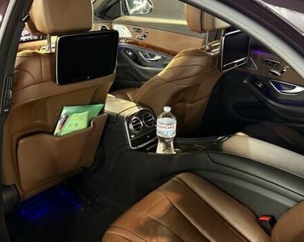 Черный Мерседес С Класс, объемом двигателя 4.66 л и пробегом 135 тыс. км за 40000 $, фото 4 на Automoto.ua