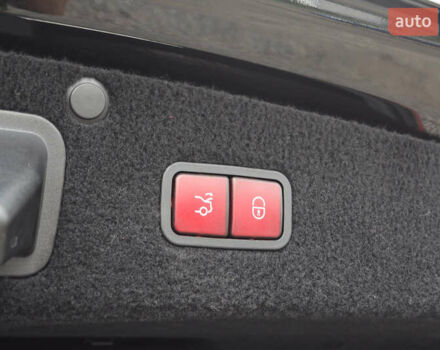 Чорний Мерседес С Клас, об'ємом двигуна 4.66 л та пробігом 134 тис. км за 41400 $, фото 9 на Automoto.ua