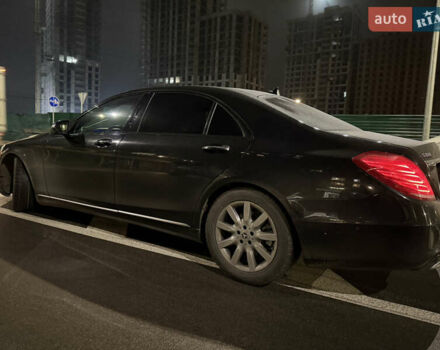 Черный Мерседес С Класс, объемом двигателя 3 л и пробегом 191 тыс. км за 39999 $, фото 2 на Automoto.ua