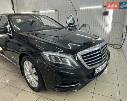 Мерседес С Класс 2014 в Днепре (Днепропетровске) на Automoto.ua Черный Мерседес С Класс, объемом двигателя 4.66 л и пробегом 299 тыс. км за 28500 $, фото 2 на Automoto.ua
