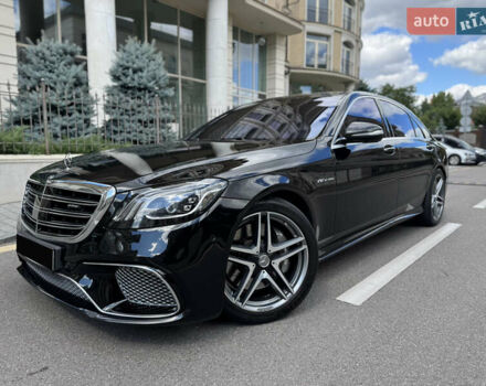 Черный Мерседес С Класс, объемом двигателя 5.98 л и пробегом 120 тыс. км за 105000 $, фото 4 на Automoto.ua