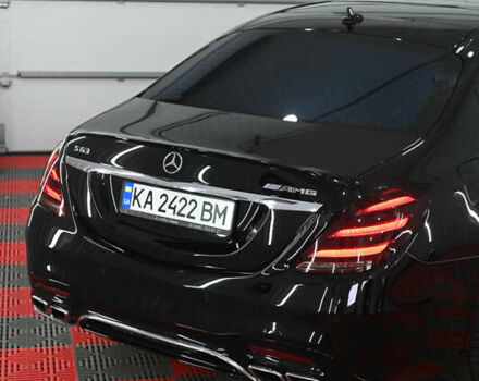 Черный Мерседес С Класс, объемом двигателя 4.66 л и пробегом 130 тыс. км за 30000 $, фото 5 на Automoto.ua