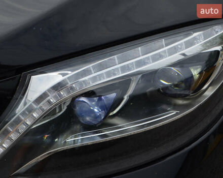 Чорний Мерседес С Клас, об'ємом двигуна 4.66 л та пробігом 134 тис. км за 41400 $, фото 12 на Automoto.ua