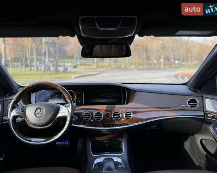Чорний Мерседес С Клас, об'ємом двигуна 4.7 л та пробігом 186 тис. км за 28500 $, фото 44 на Automoto.ua