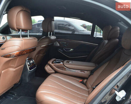 Чорний Мерседес С Клас, об'ємом двигуна 4.66 л та пробігом 134 тис. км за 41400 $, фото 17 на Automoto.ua