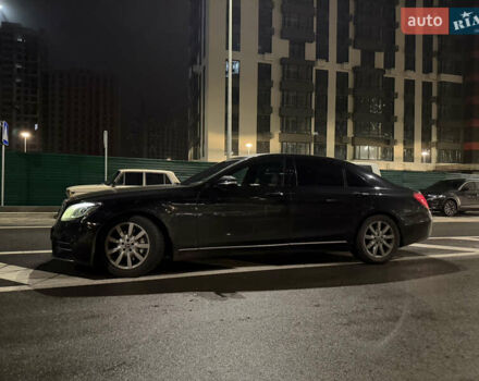 Черный Мерседес С Класс, объемом двигателя 3 л и пробегом 191 тыс. км за 39999 $, фото 1 на Automoto.ua