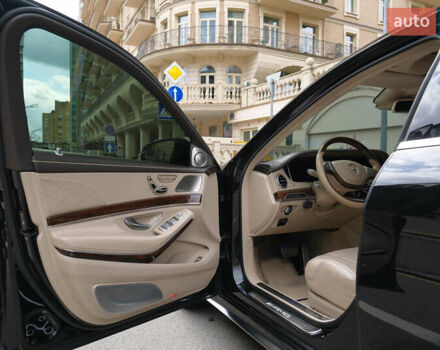 Мерседес С Класс 2014 в Киеве на Automoto.ua Черный Мерседес С Класс, объемом двигателя 5.46 л и пробегом 135 тыс. км за 34000 $, фото 22 на Automoto.ua