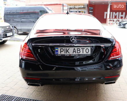 Черный Мерседес С Класс, объемом двигателя 4.7 л и пробегом 164 тыс. км за 35900 $, фото 6 на Automoto.ua